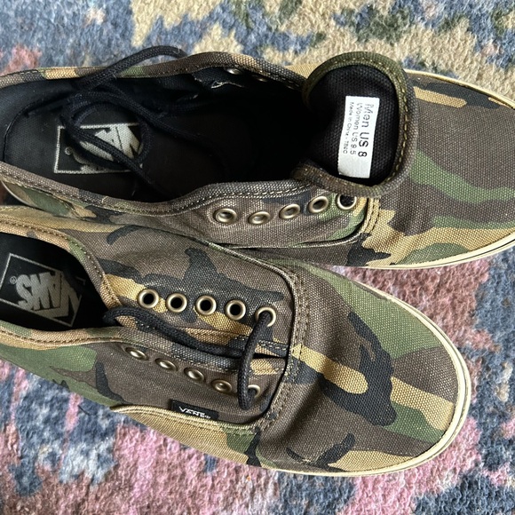 Vans Other - Vans Men's Green Camouflage Sneakers